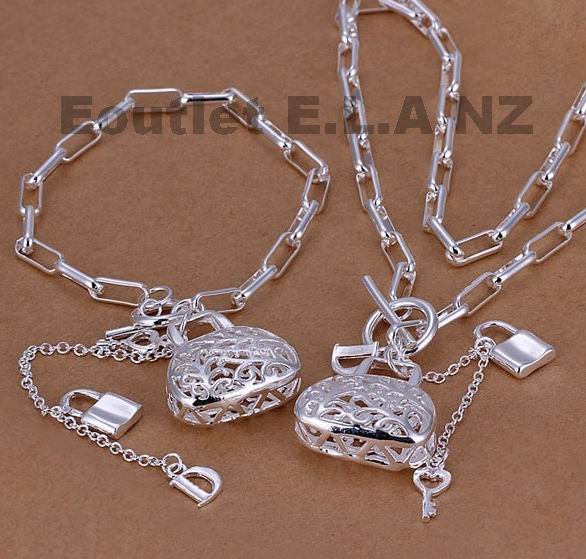FILIGREE 3D HANDBAG SILVER MATCHING SET
